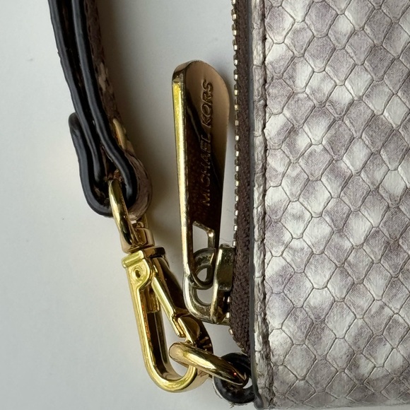 Michael Kors Snakeskin Wallet - Picture 3 of 7